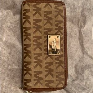 Michael Kors wallet